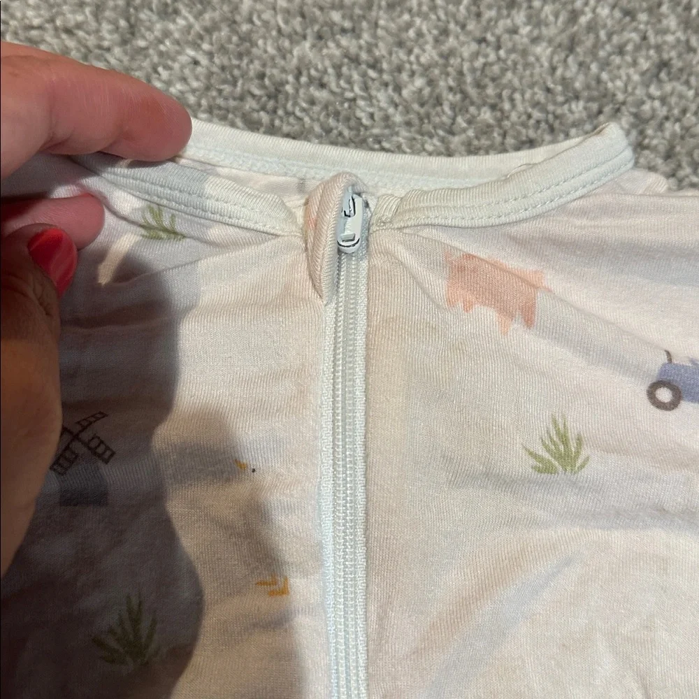 Bamboo Little Farm print bamboo‎ sleeper 6-9 months